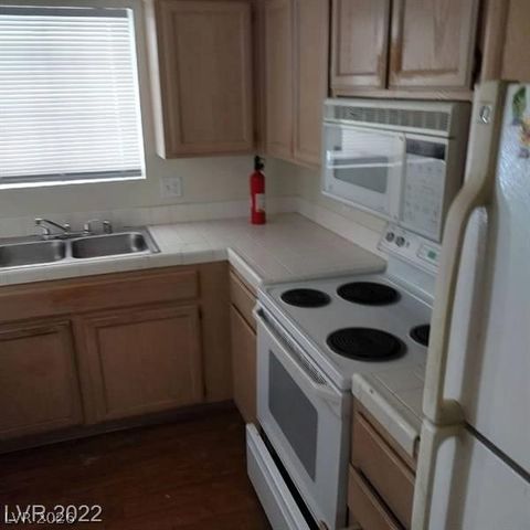 2725 South Nellis Boulevard 1158, Las Vegas, NV 89121