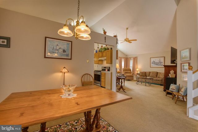 641 STEWART RD, Collegeville, PA 19426