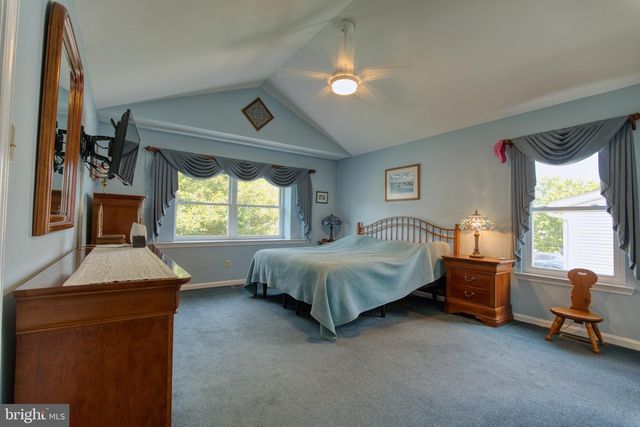 641 STEWART RD, Collegeville, PA 19426
