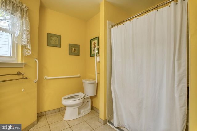 641 STEWART RD, Collegeville, PA 19426