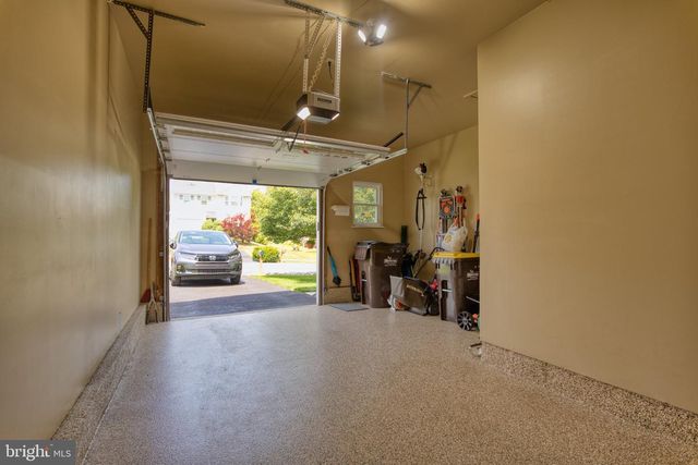 641 STEWART RD, Collegeville, PA 19426