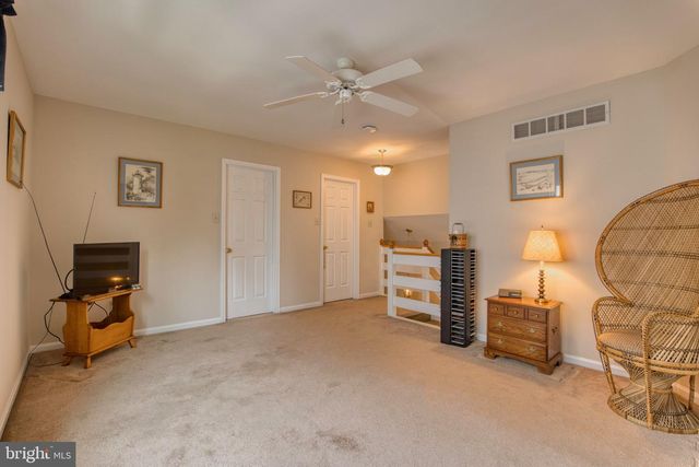 641 STEWART RD, Collegeville, PA 19426