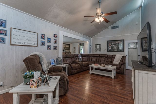 329 Chalet Circle, Murphy, NC 28906