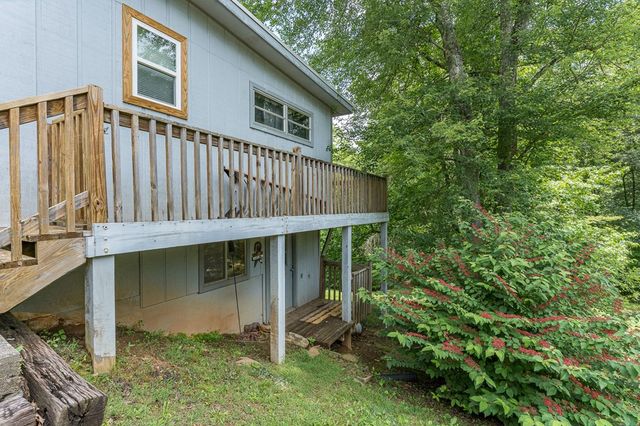 329 Chalet Circle, Murphy, NC 28906