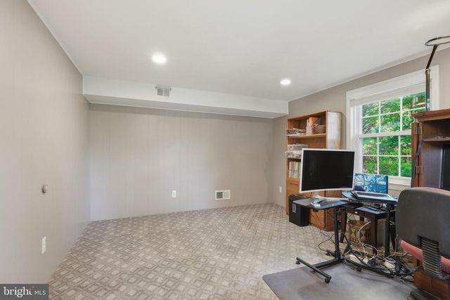 7006 OLD CABIN LN, Rockville, MD 20852