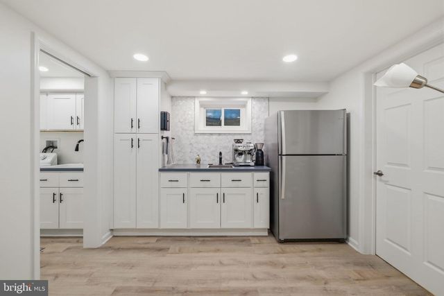7006 OLD CABIN LN, Rockville, MD 20852