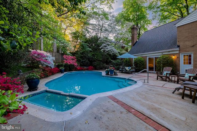 7006 OLD CABIN LN, Rockville, MD 20852