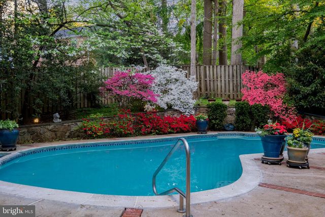 7006 OLD CABIN LN, Rockville, MD 20852
