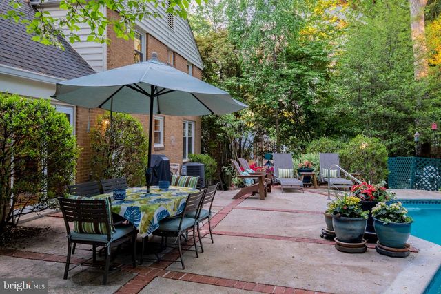 7006 OLD CABIN LN, Rockville, MD 20852