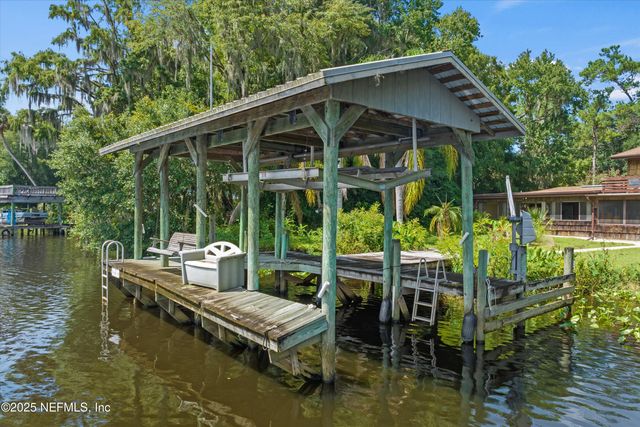 145 FINNIGAN Road, Satsuma, FL 32189