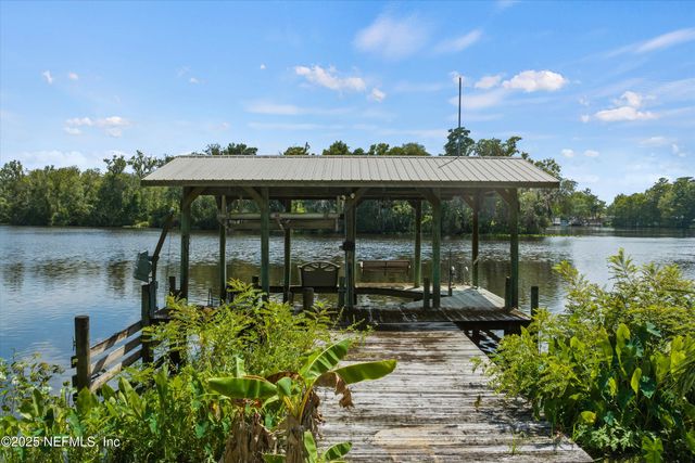 145 FINNIGAN Road, Satsuma, FL 32189