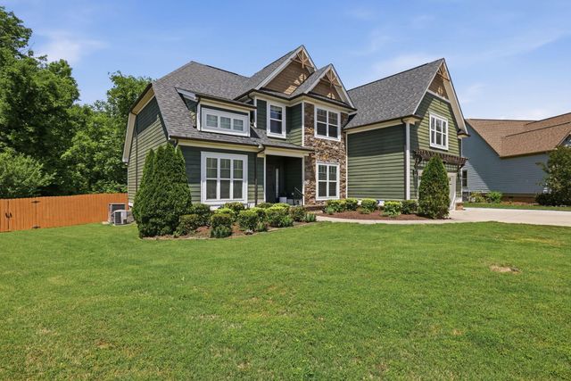 6727 Neville Drive, Ooltewah, TN 37363