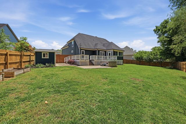 6727 Neville Drive, Ooltewah, TN 37363