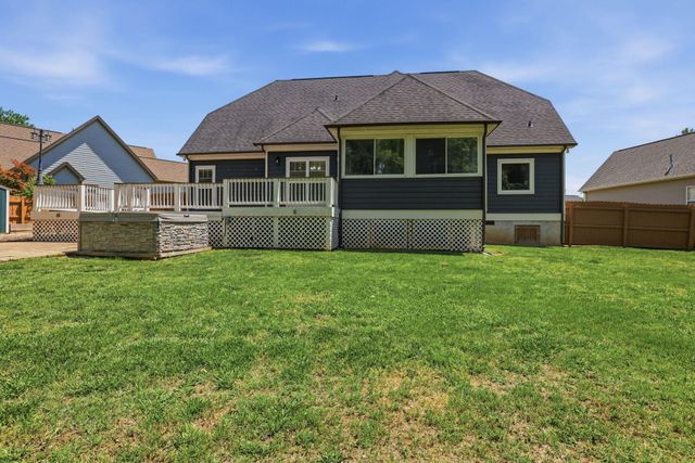 6727 Neville Drive, Ooltewah, TN 37363