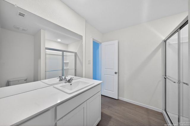 479 Sarah Way, Marion, TX 78124