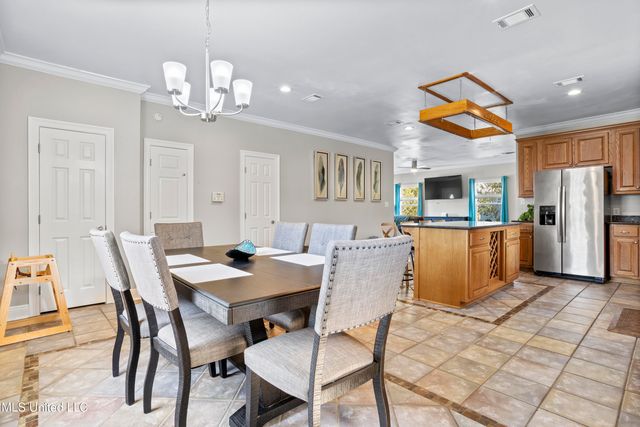 131 Dogwood Lane, Pass Christian, MS 39571