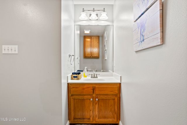 131 Dogwood Lane, Pass Christian, MS 39571