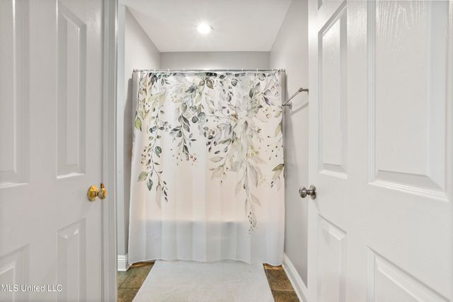 131 Dogwood Lane, Pass Christian, MS 39571