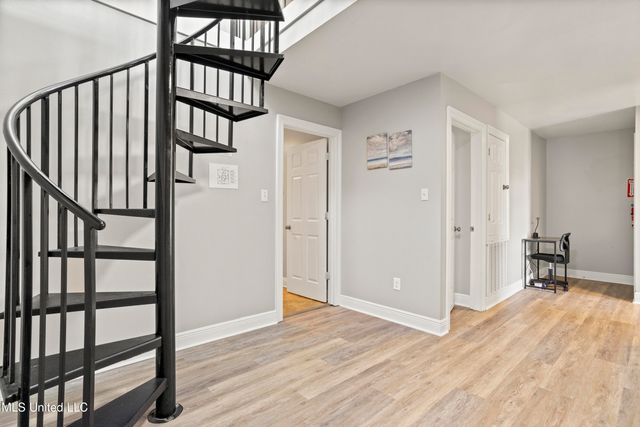 131 Dogwood Lane, Pass Christian, MS 39571