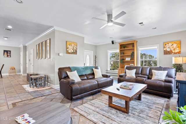 131 Dogwood Lane, Pass Christian, MS 39571