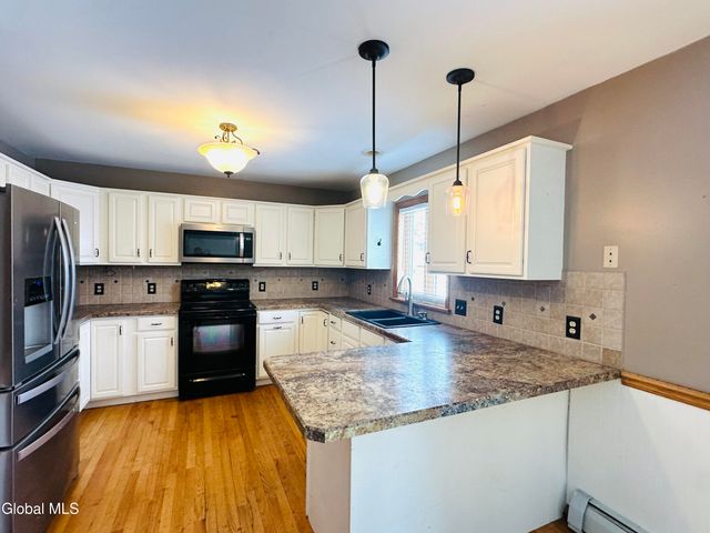 40 Pearl Street, Hudson Falls, NY 12839