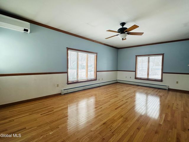 40 Pearl Street, Hudson Falls, NY 12839