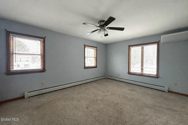 40 Pearl Street, Hudson Falls, NY 12839