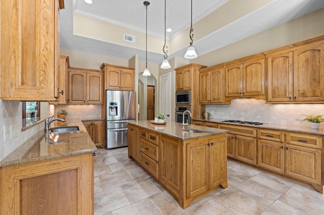 4607 Westerdale Drive, Fulshear, TX 77441