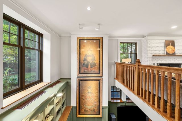 67 Hyslop Rd, Brookline, MA 02445