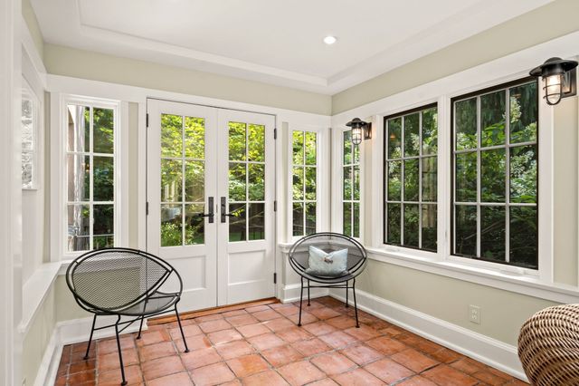 67 Hyslop Rd, Brookline, MA 02445