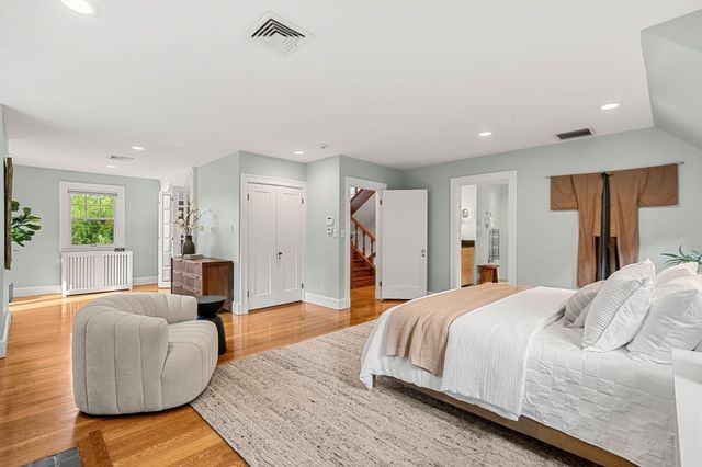 67 Hyslop Rd, Brookline, MA 02445