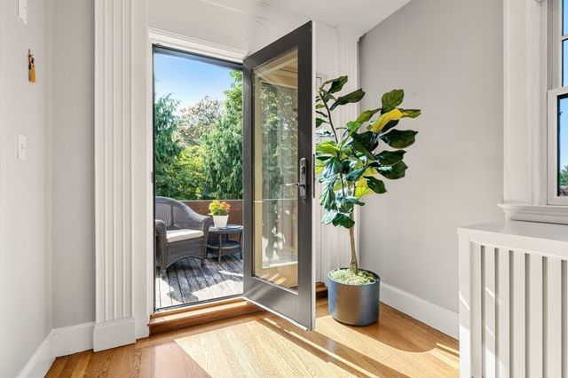 67 Hyslop Rd, Brookline, MA 02445