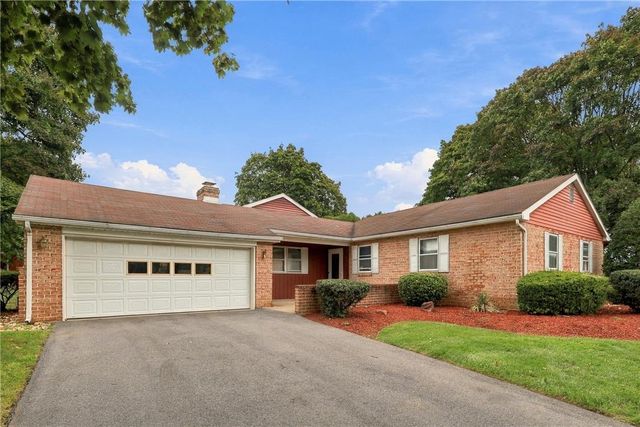 1981 Maria Lane, South Whitehall Twp, PA 18104