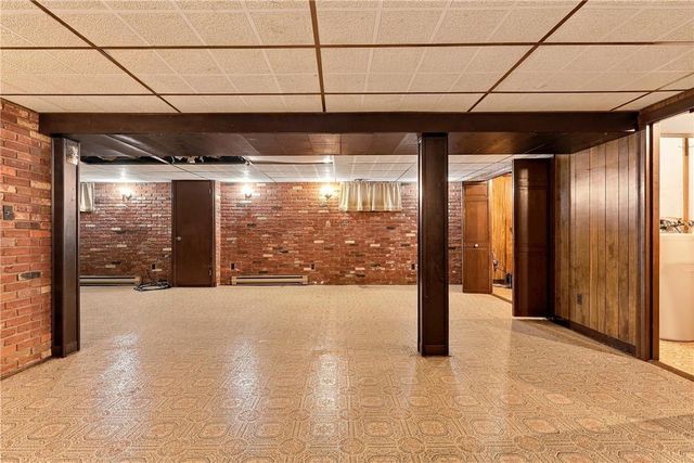 1981 Maria Lane, South Whitehall Twp, PA 18104