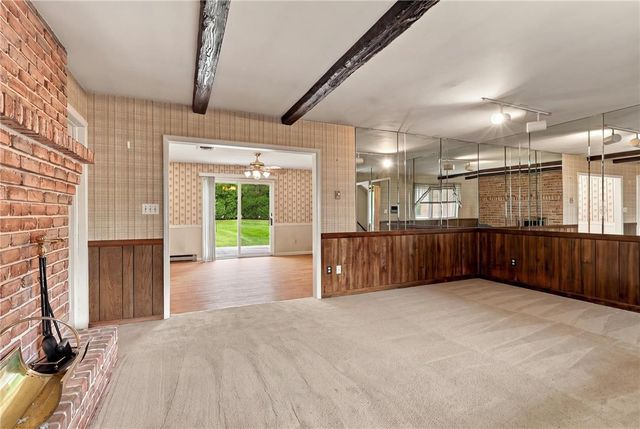 1981 Maria Lane, South Whitehall Twp, PA 18104