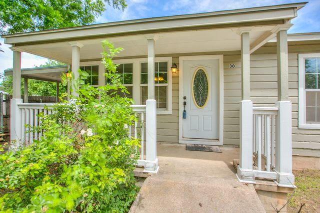 30 E 11th Street, San Angelo, TX 76903