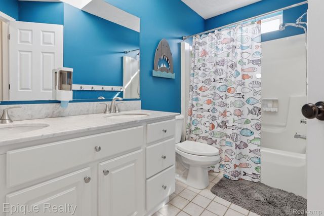 2234 Ridgewood Drive, Marion Township, MI 48843