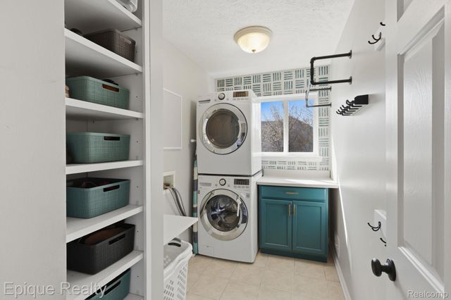 2234 Ridgewood Drive, Marion Township, MI 48843