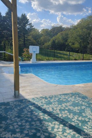 2234 Ridgewood Drive, Marion Township, MI 48843