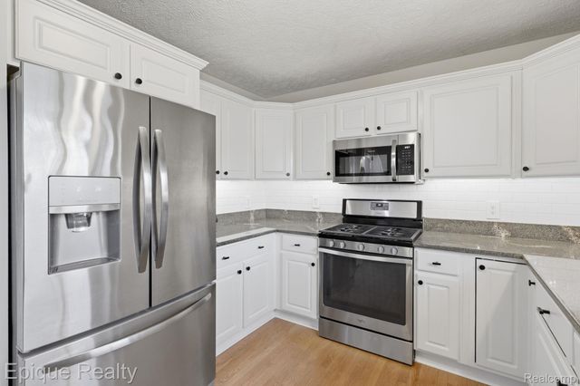 2234 Ridgewood Drive, Marion Township, MI 48843