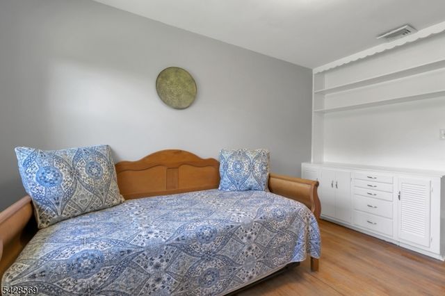 492 King George Rd, Bernards Twp., NJ 07920