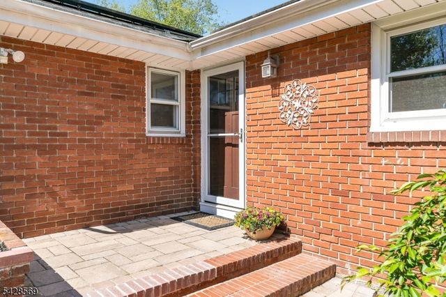 492 King George Rd, Bernards Twp., NJ 07920