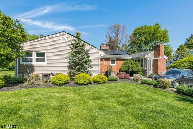 492 King George Rd, Bernards Twp., NJ 07920