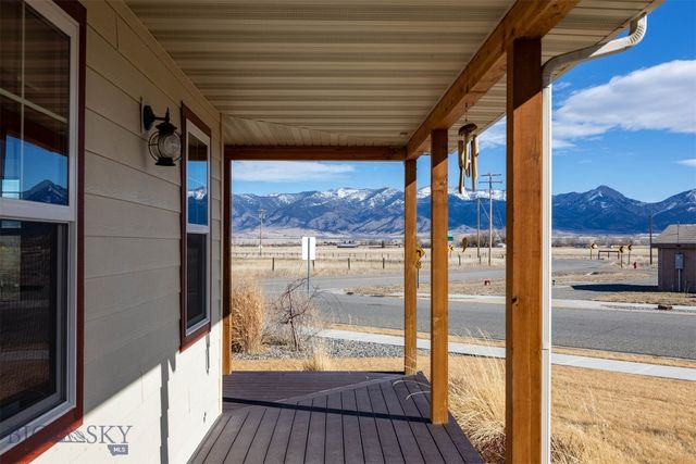 1707 Roundup Boulevard, Belgrade, MT 59714