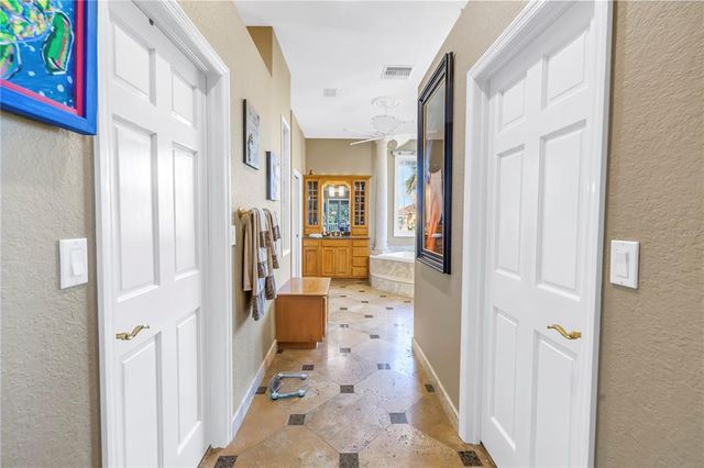 8755 COMMODORE DRIVE, Seminole, FL 33776