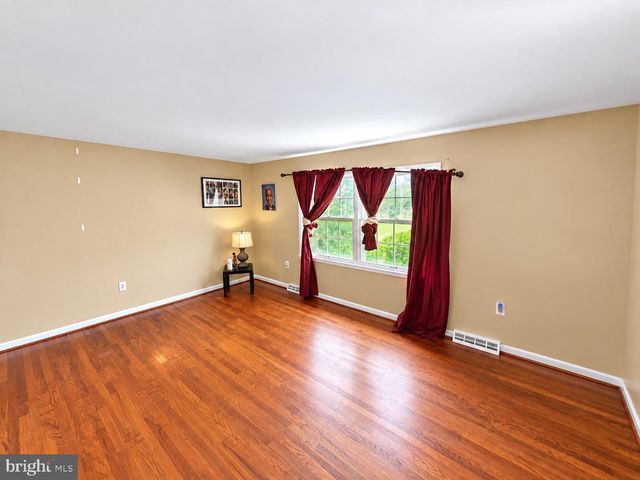 1901 CHALFONT CT, Fort Washington, MD 20744