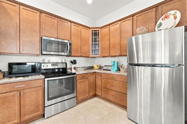3193 KRANZ AVENUE, The Villages, FL 32163