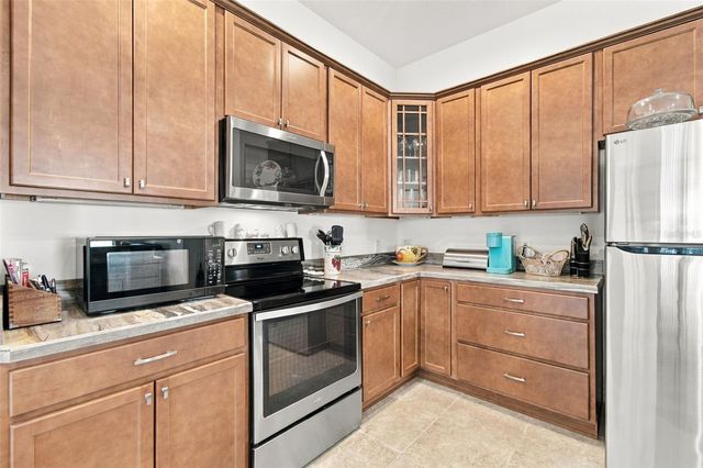 3193 KRANZ AVENUE, The Villages, FL 32163
