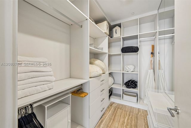 9701 Collins Ave 2601, Bal Harbour, FL 33154
