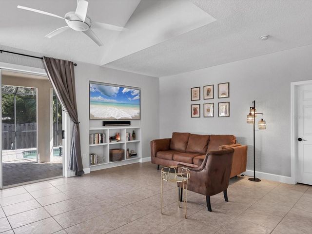 6813 SHORT CREEK LANE, Sarasota, FL 34240